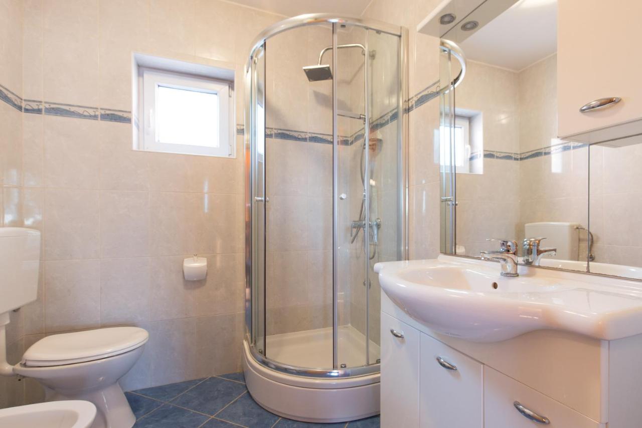 Vila Milano Apartment Kornic Ngoại thất bức ảnh